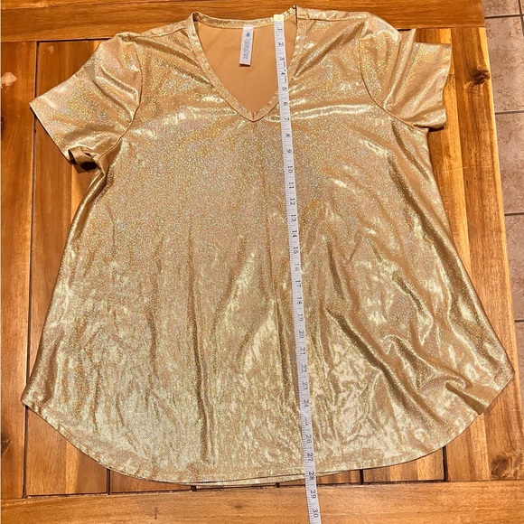 DAZZLE ME CRAZY TOP - GOLD - Picture 7 of 11